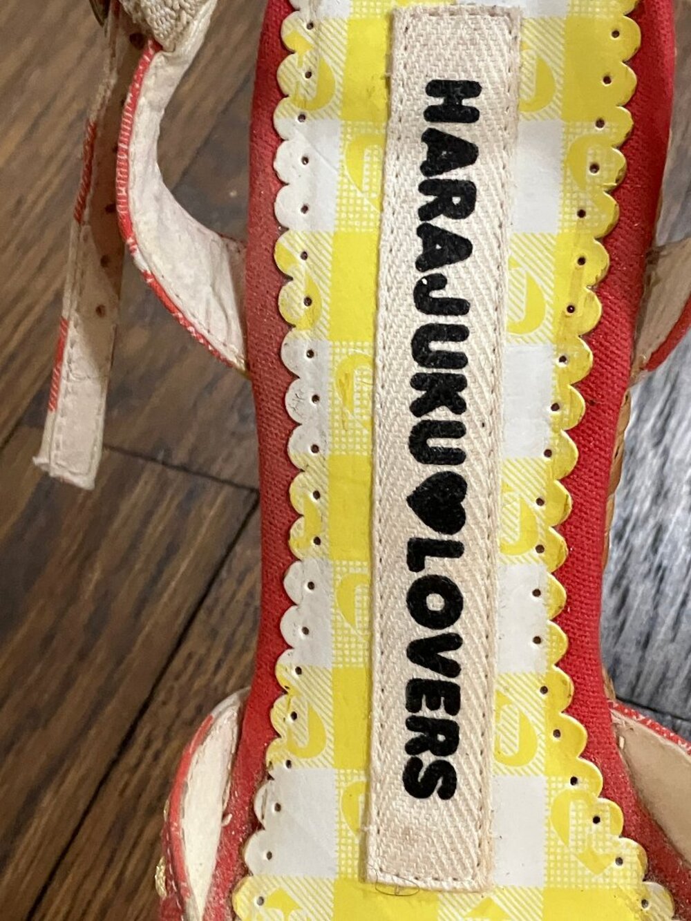 Gwen Stefani Harajuku Lovers Gingham Picnic Basket Weave Wedge Sandal Sz 6 Ants - Picture 15 of 15